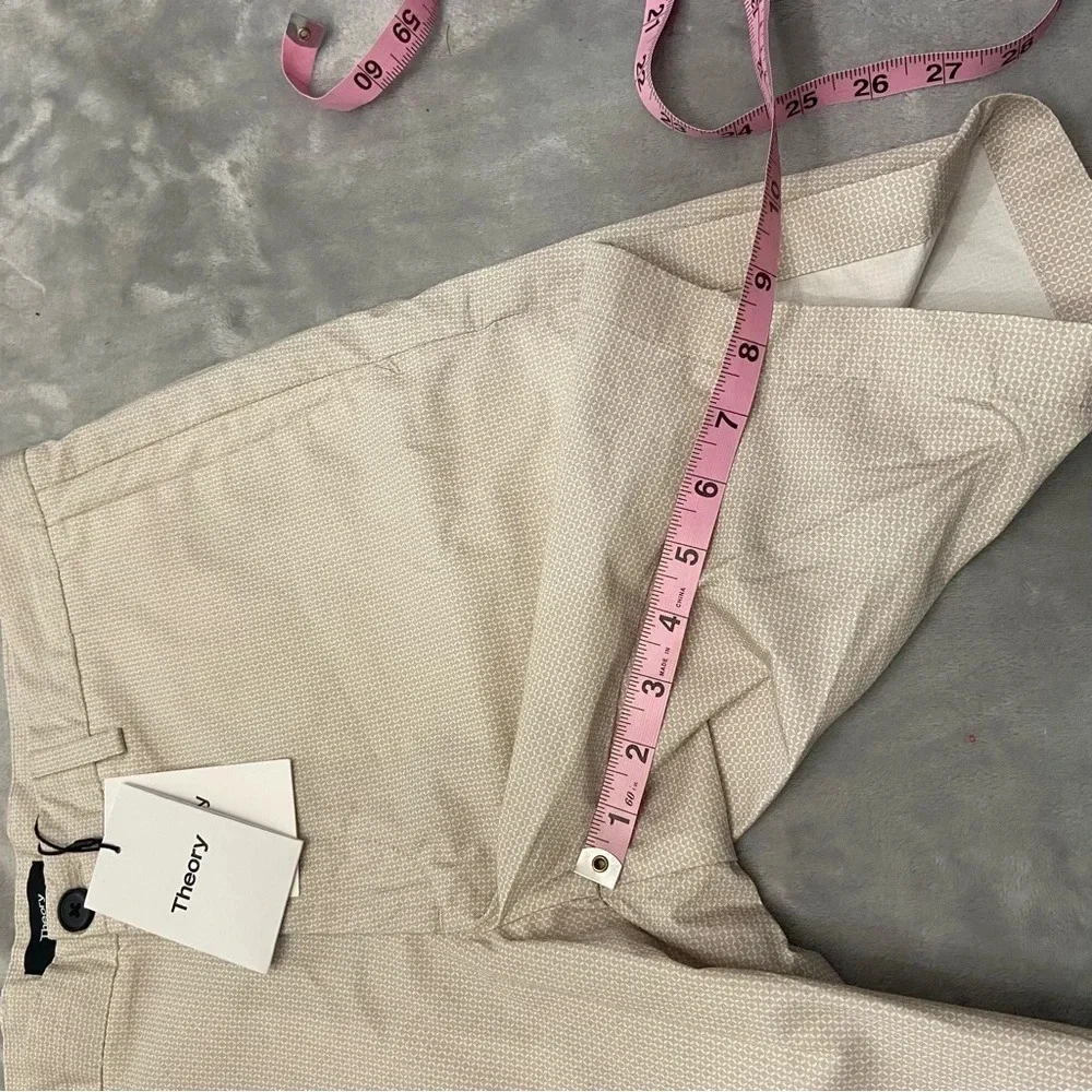 New! Theory Zaine Slim Sillar Print Shorts moon white 28877
